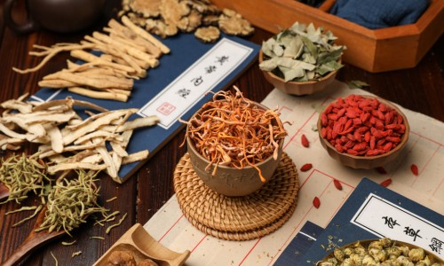 中药配伍十八反的内容-中药配伍禁忌十八反歌网 - 为你提供中药十八反歌的口诀是、中药十八反歌诀具体内容是什么